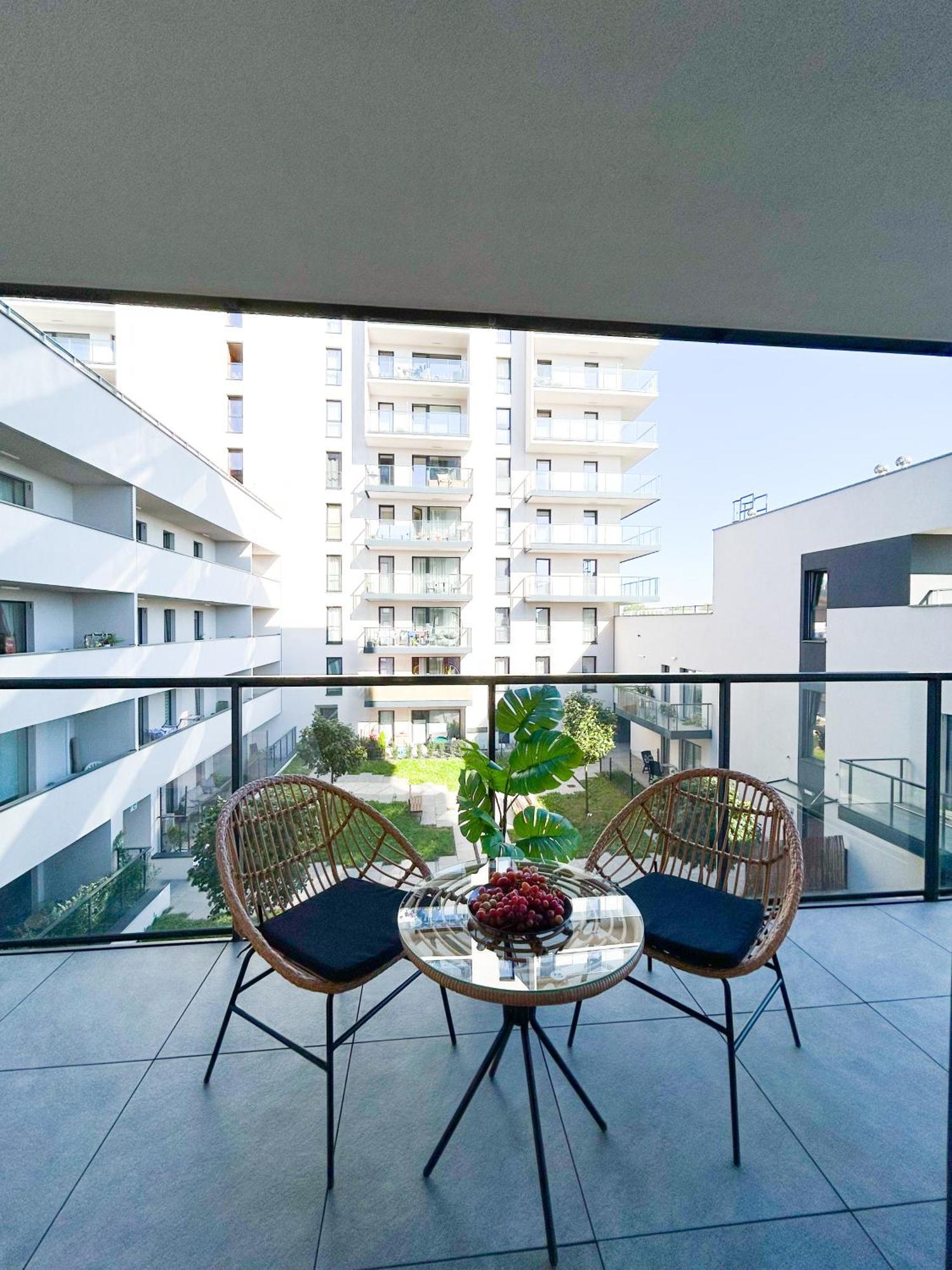 Lumina Stylish 3-Room Apart With Balcony Lodź Bagian luar foto
