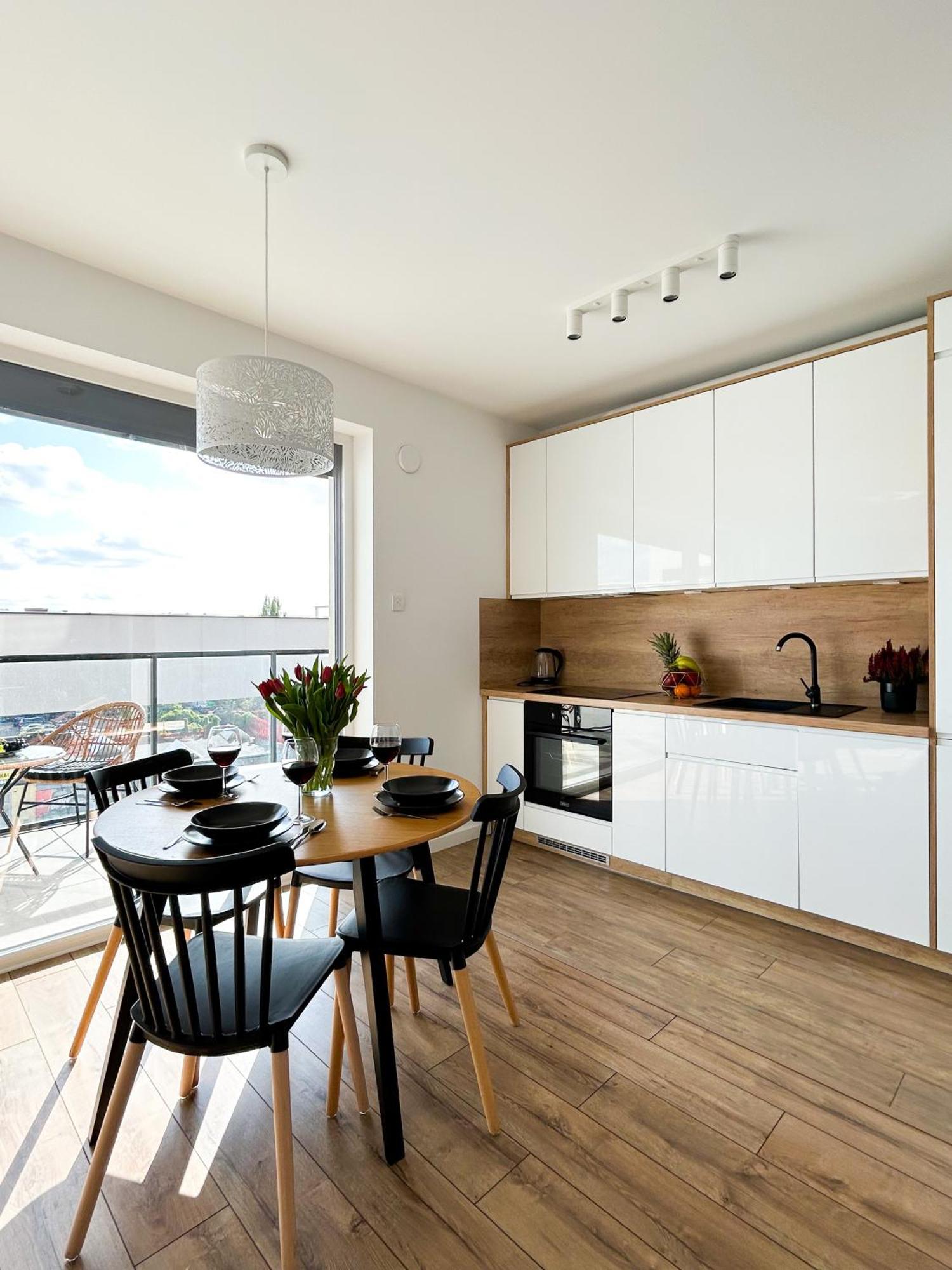 Lumina Stylish 3-Room Apart With Balcony Lodź Bagian luar foto